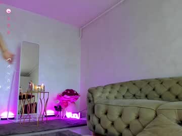 girl cam all day miss_diamond__ image #8216503