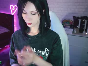 girl cam all day uindi image #6887295