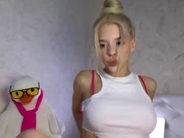 girl cam all day lesi_moonie image #7456779