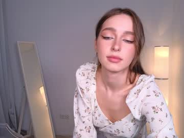 girl cam all day silent_chill image #6446742