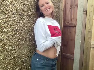 girl cam all day eatmypie69 image #5421504