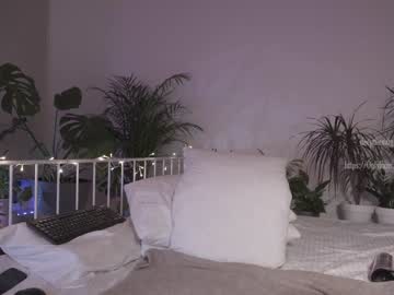 girl cam all day _deepthroatgalactica image #908639