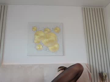 girl cam all day funny_to_see_you_here image #8006337