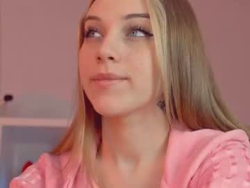 girl cam all day mia_milagros image #1340307