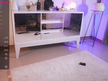 girl cam all day swt_molly image #3520575