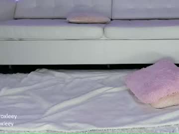 girl cam all day roxy_blue_eyed_ image #875731