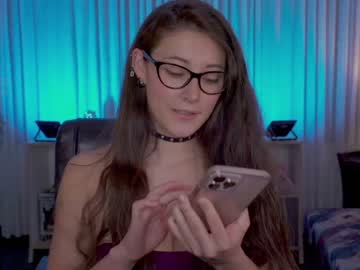 girl cam all day kellytesh image #1666722