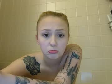 girl cam all day palisadepeach image #1010510