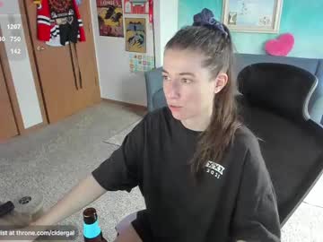 girl cam all day cidergal69 image #9042673