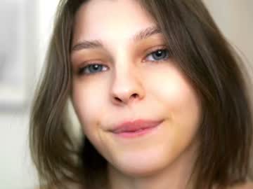 girl cam all day peek_in_my_window image #7149945