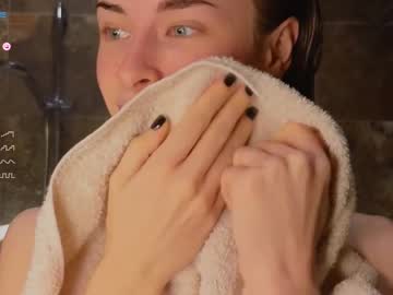 girl cam all day uwunikaa image #5632801