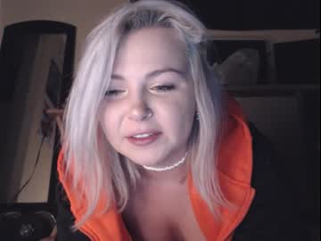 girl cam all day kipsy420 image #666812
