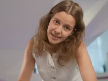 girl cam all day eli_sun image #7460761