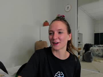 girl cam all day innocentprovenguilty image #408650