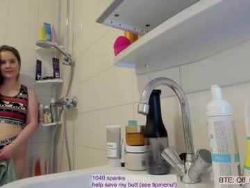 girl cam all day in_tune image #3424965