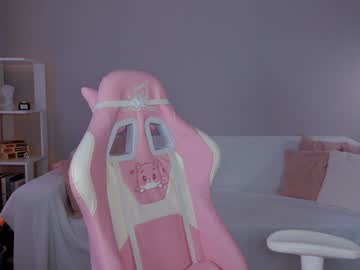 girl cam all day leahsthetics image #9315567