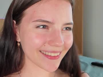 girl cam all day sweetie_karoline image #2142137