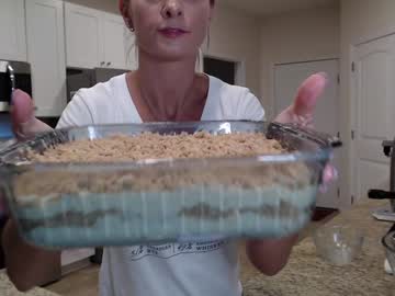 girl cam all day holihurricane image #9737812