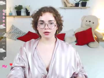 girl cam all day erikacollins22 image #2254186