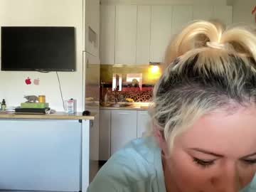 girl cam all day kiradivine image #4653764