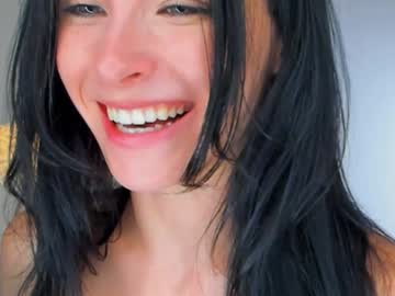 girl cam all day uwunikaa image #7249137
