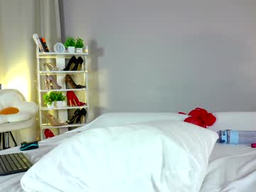 girl cam all day angry_tomato_ image #8557340