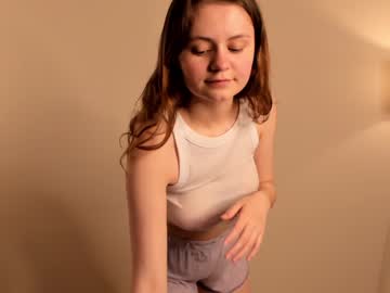 girl cam all day winniewest_ image #4296183
