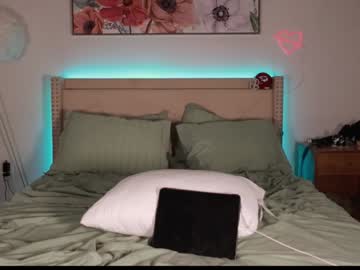couple cam all day ari_lovexo image #7806830