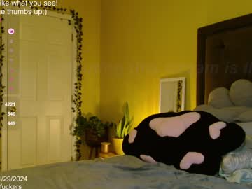 girl cam all day skybella_ image #8349620