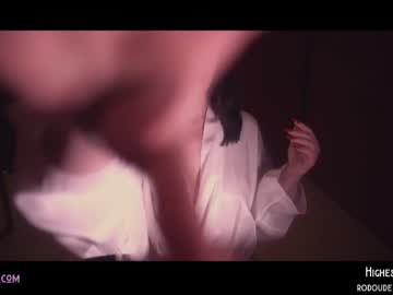girl cam all day lucieoude_ image #1203163