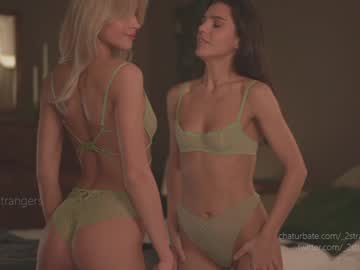 girl cam all day _2strangers image #8687175