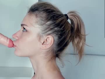 girl cam all day bettyhudson image #2330986