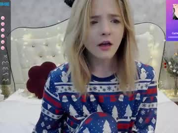 girl cam all day ginger_pie image #3285151