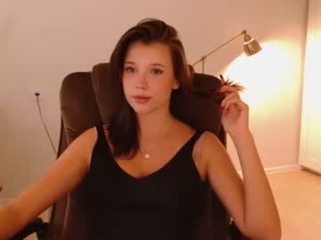 girl cam all day bitter_moon image #6889567