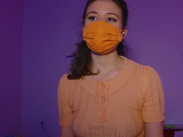 girl cam all day internet_famous image #227813