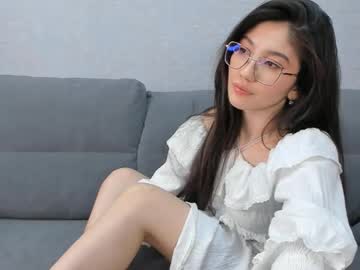 girl cam all day lornachill image #8840656