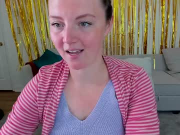 girl cam all day haylee_love image #4699359