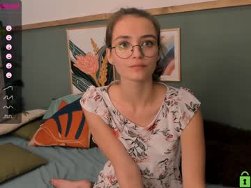 girl cam all day snangel image #2168157