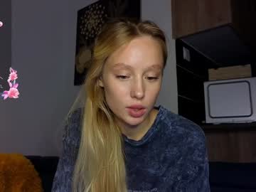 girl cam all day white_lime image #7392804