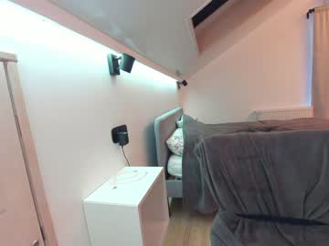 girl cam all day ehotlovea image #5728167