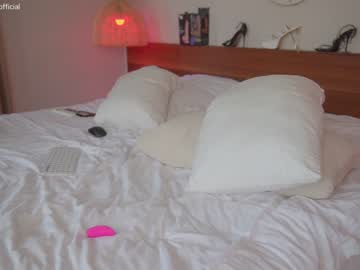 girl cam all day emilia98xxx image #5777042