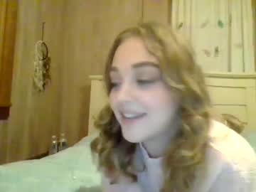 girl cam all day adrienna420 image #5726705