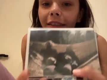 girl cam all day yourfavoritegirl_ image #5855900