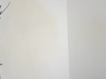 girl cam all day english_rose__ image #1227405