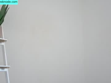 girl cam all day english_rose__ image #6520