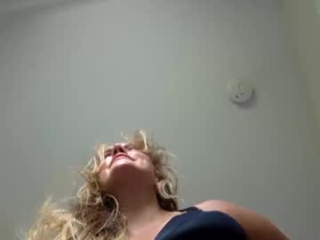 girl cam all day kateskurves image #7393417