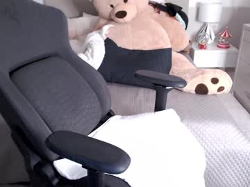 girl cam all day smileyouarehere image #8930933