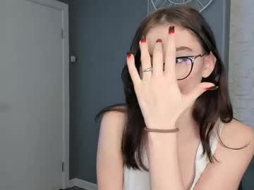 girl cam all day odettecovert image #8770369