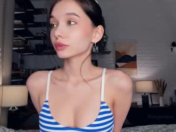 girl cam all day riskyproject image #8933488