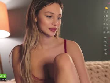 girl cam all day babeholly image #5997506